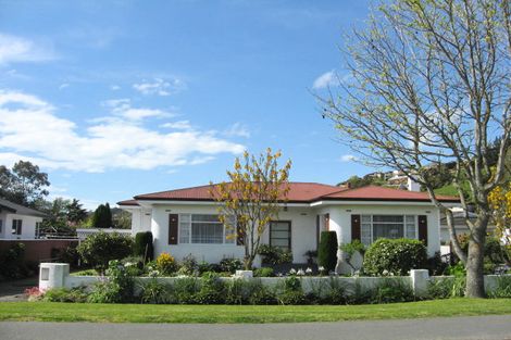 Photo of property in 3 Arapiki Road, Stoke, Nelson, 7011
