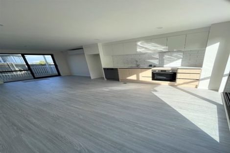 Photo of property in 42b Farringdon Street, Glen Innes, Auckland, 1072