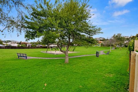 Photo of property in 11 Te Rehutai Rise, Welcome Bay, 3112