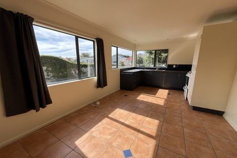Photo of property in 44 Stewart Crescent, Hokowhitu, Palmerston North, 4410