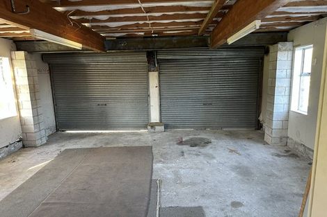 Photo of property in 19 St Catherine Crescent, West Harbour, Auckland, 0618