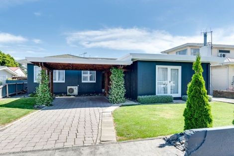 Photo of property in 2 Henderson Crescent, Onekawa, Napier, 4110