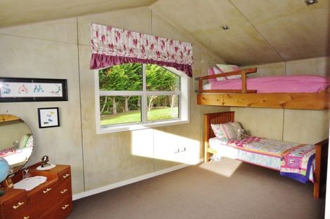 Photo of property in 240 Alma Road, Westport, 7892