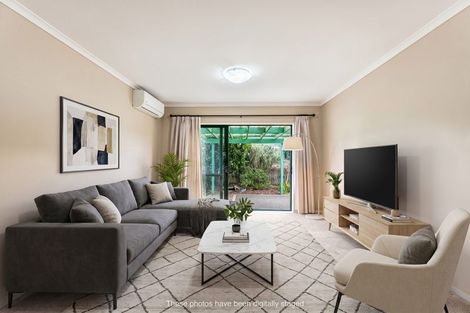 Photo of property in 4 Craiburn Street, Ranui, Auckland, 0612
