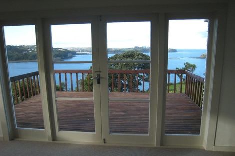 Photo of property in 81 Tiri Road, Tindalls Beach, Whangaparaoa, 0930