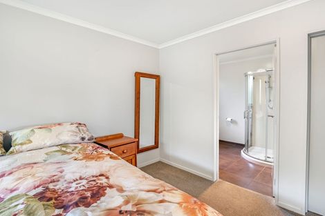 Photo of property in 46 Oakland Lane, Shannon, Palmerston North, 4474