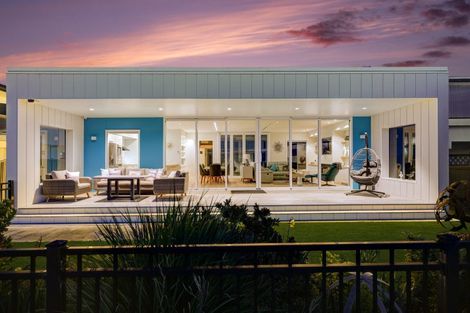 Photo of property in 135 North Shore Road, Eskdale, Napier, 4182