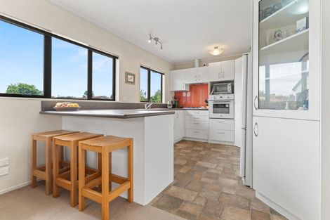 Photo of property in 15 Lowes Place, Solway, Masterton, 5810