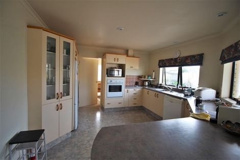 Photo of property in 28 Spinnaker Drive, Flagstaff, Hamilton, 3210