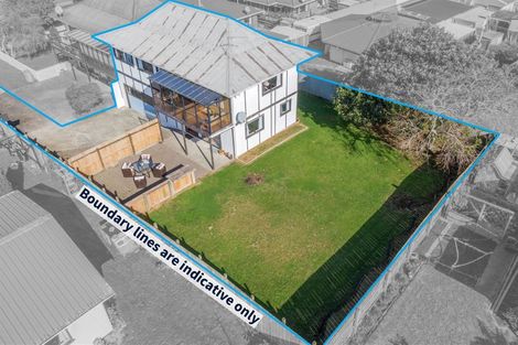 Photo of property in 2/4 Albert Street, Papakura, 2110