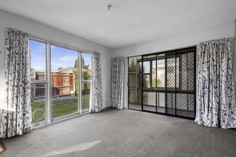 Photo of property in 2/25 Johns Road, Belfast, Christchurch, 8051