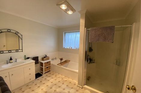 Photo of property in 84 Starveall Street, Brightwater, 7022