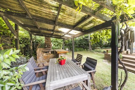 Photo of property in 27 Alan Street, Palmerston North, 4414