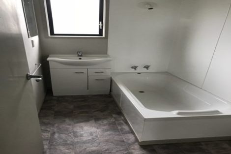 Photo of property in 47c Paul Crescent, Fairfield, Hamilton, 3214