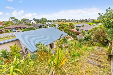 Photo of property in 6 Telford Way, Raumati Beach, Paraparaumu, 5032