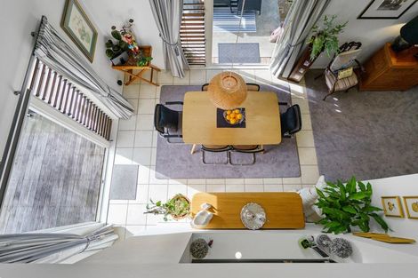 Photo of property in 29d Clare Street, Cambridge, 3434