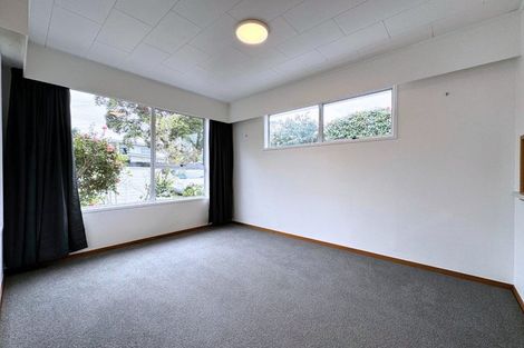 Photo of property in 94 Ferry Parade, Herald Island, Auckland, 0618