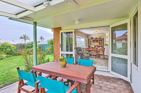 Photo of property in 6 Wilton Row, Taradale, Napier, 4112