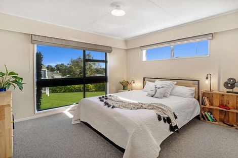 Photo of property in 1 Langley Avenue, Milson, Palmerston North, 4414