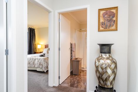 Photo of property in 27 Feist Street, Carterton, 5713