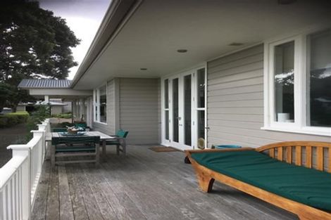 Photo of property in 15 Kainui Road, Raumati South, Paraparaumu, 5032