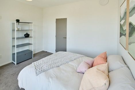 Photo of property in 35 Karo Drive, Te Aro, Wellington, 6011