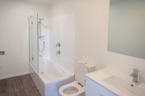 Photo of property in 33 Reid Road, South Dunedin, Dunedin, 9012