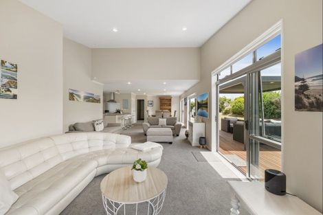 Photo of property in 67a Jack Boyd Drive, Mangawhai Heads, Kaiwaka, 0573