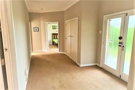 Photo of property in 211 Lake Road, Belmont, Auckland, 0622