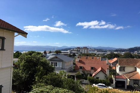 Photo of property in 21 Burnell Avenue, Thorndon, Wellington, 6011