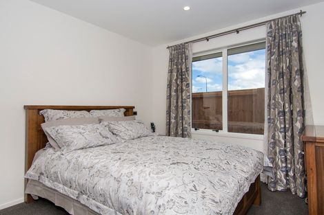 Photo of property in 1 Livingstone Drive, Papamoa Beach, Papamoa, 3118