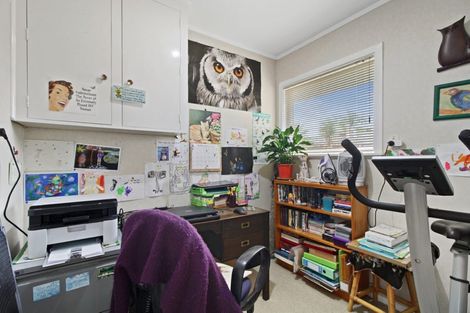 Photo of property in 27 Samuel Place, Queenwood, Hamilton, 3210