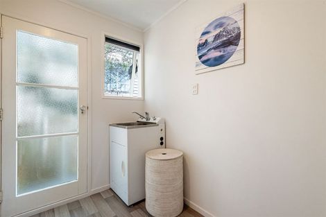 Photo of property in 7 Simon Ellice Drive, Bayview, Auckland, 0629