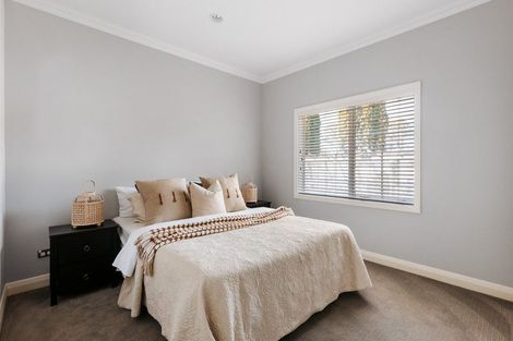 Photo of property in 8 Georgia Grove, Pyes Pa, Tauranga, 3112