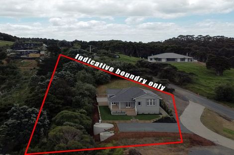 Photo of property in 204 Cape Rodney Road, Leigh, 0985