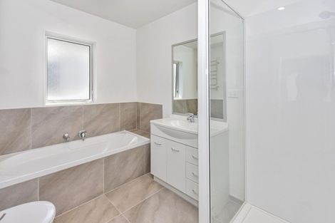 Photo of property in 6 Treestump Road, Takanini, 2112