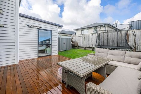Photo of property in 14 Park Chester Road, Pukekohe, 2120