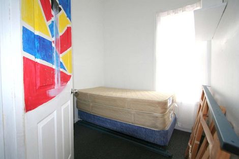 Photo of property in 8 Centre Street, Strathern, Invercargill, 9812