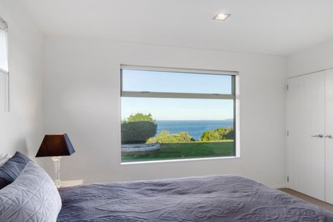 Photo of property in 22 Wonderview Road, Leigh, 0985