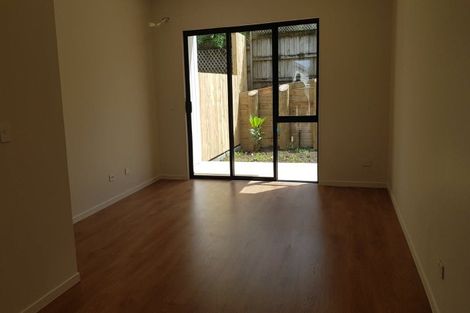 Photo of property in 6/26 Springvale Drive, Fairview Heights, Auckland, 0632