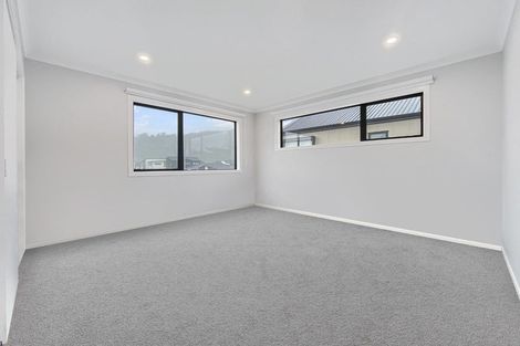 Photo of property in 9 Mawai Hakona Drive, Wallaceville, Upper Hutt, 5018