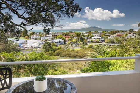 Photo of property in 2/13 Prospect Terrace, Milford, Auckland, 0620
