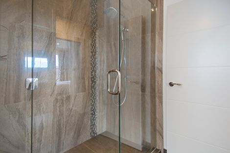 Photo of property in 1 Livingstone Drive, Papamoa Beach, Papamoa, 3118