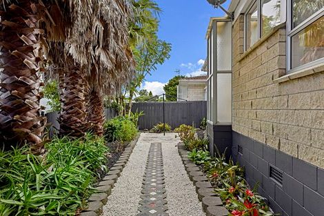 Photo of property in 3/28 Halsey Road, Manurewa, Auckland, 2102