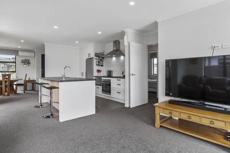 Photo of property in 53 Sentinel Avenue, Omokoroa, 3114