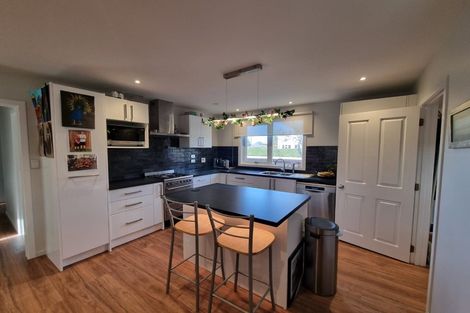 Photo of property in 257 Knowles Street, Mairehau, Christchurch, 8052