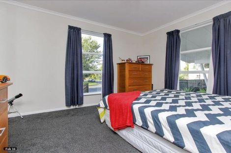 Photo of property in 11 Allington Road, Massey, Auckland, 0614