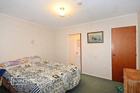 Photo of property in 18 Mccarthy Grove, Clouston Park, Upper Hutt, 5018