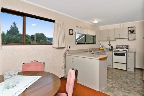 Photo of property in 1b Peachgrove Terrace, Hillcrest, Rotorua, 3015