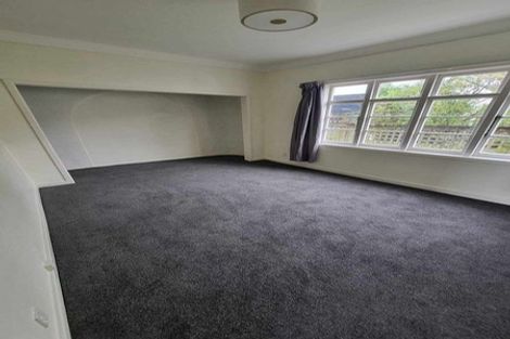 Photo of property in 116 Karori Road, Karori, Wellington, 6012